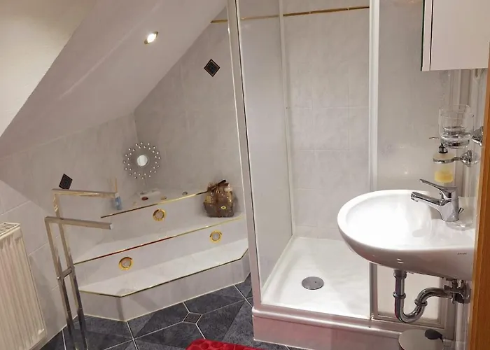 Gemuetliche Bis 5 Personen Nahe Seiffen * Neuhausen (Saxony)